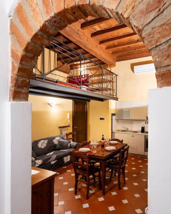 Keys Of Italy - Serragli 55 - Stile Rustico Rinascimentale In Oltrarno Floransa Dış mekan fotoğraf